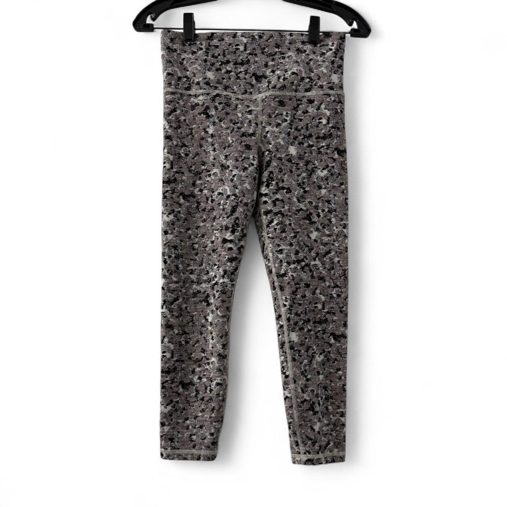 Athleta Small Women’s Speckled Black and Gray Leggings